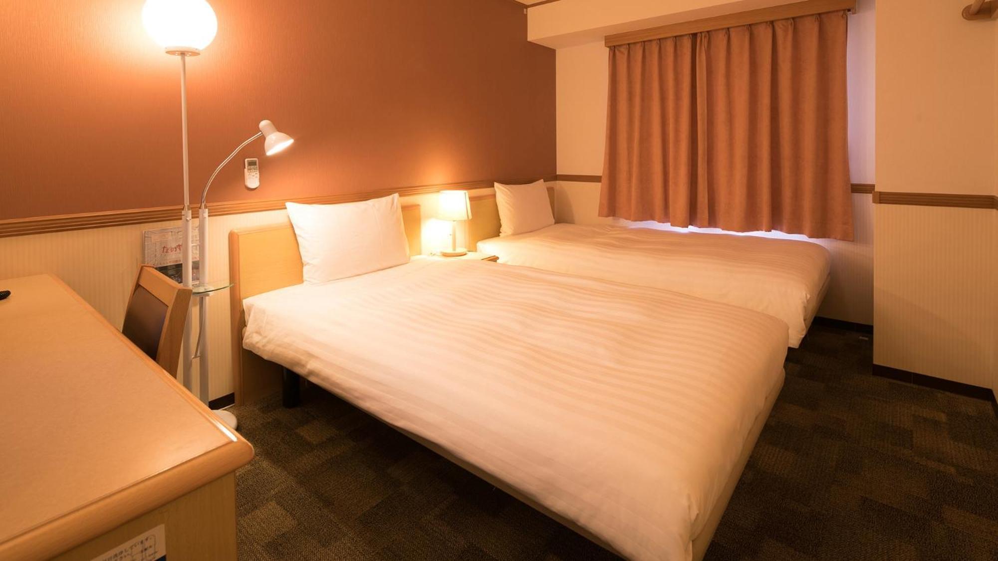 Toyoko Inn Fujisan Numazu Eki Kita Guchi No 2 Pokoj fotografie