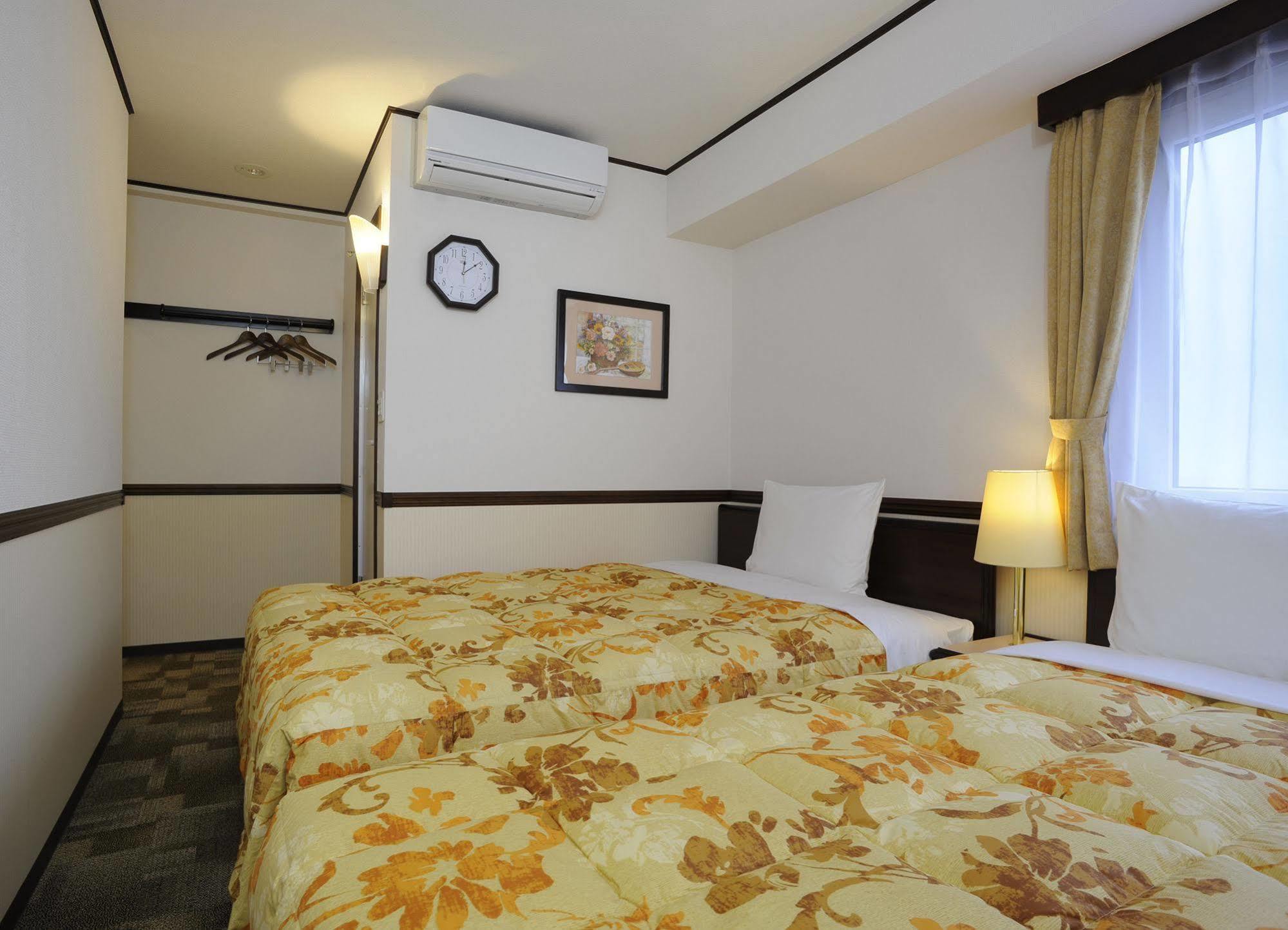 Toyoko Inn Fujisan Numazu Eki Kita Guchi No 2 Exteriér fotografie